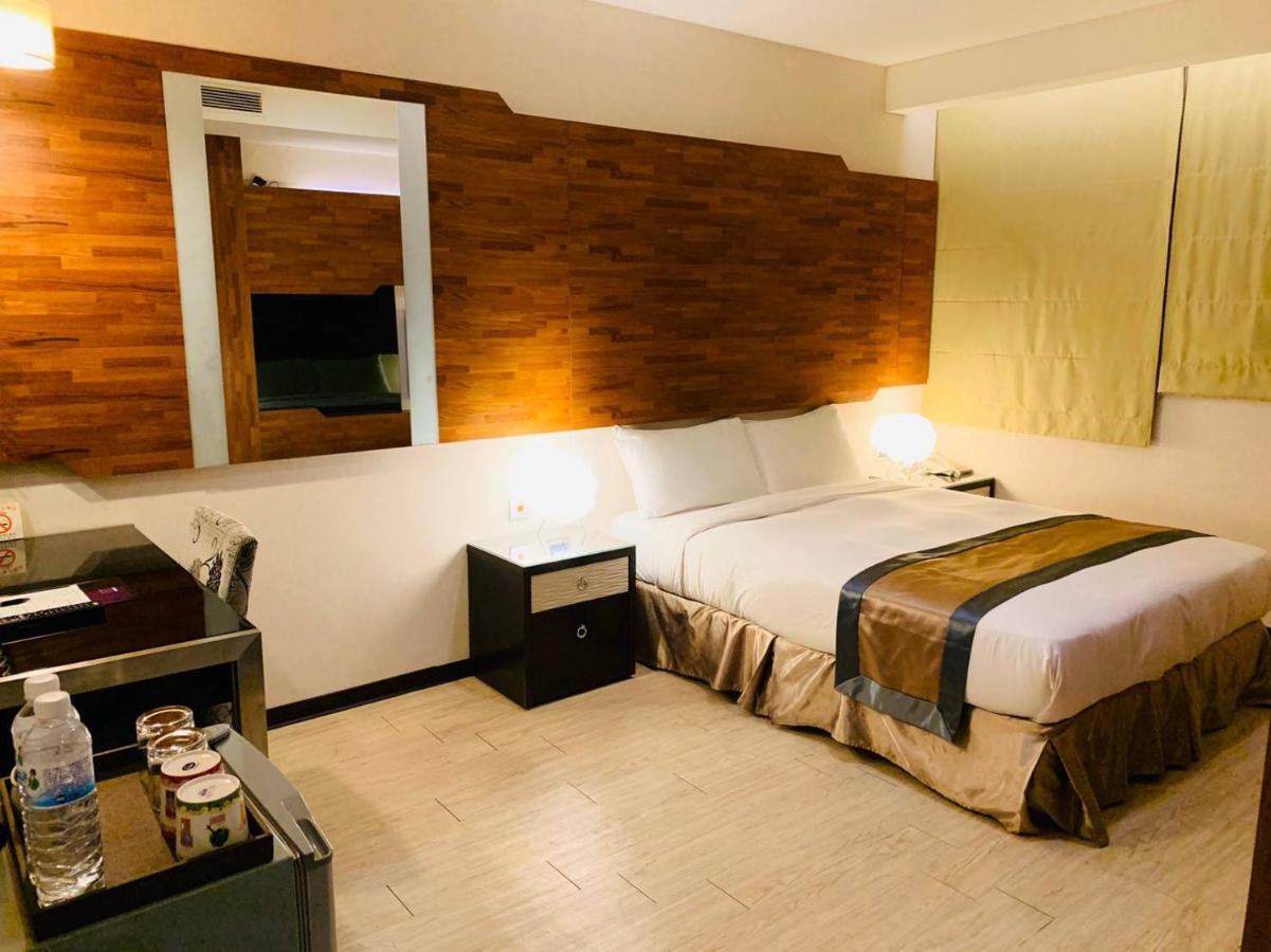 Kaishen Sinsu Hotel T'ai-tung Exteriör bild